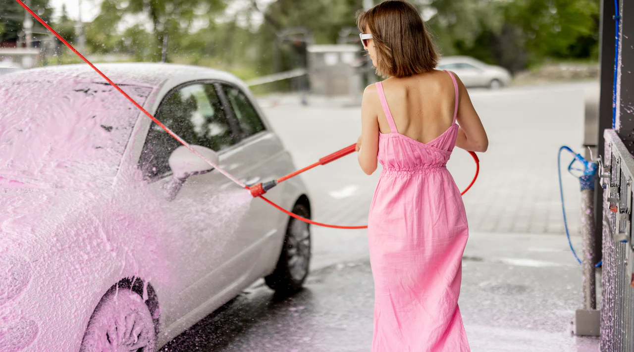 Boxă spălătorie self-service